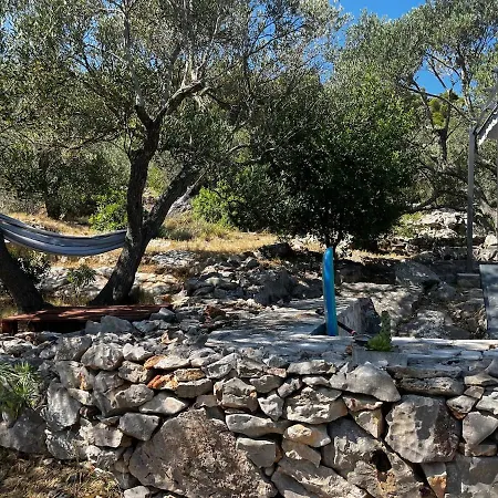 Dom wakacyjny Sali, Dugi Otok & Telascica - Seafront House, Private Island Retreat