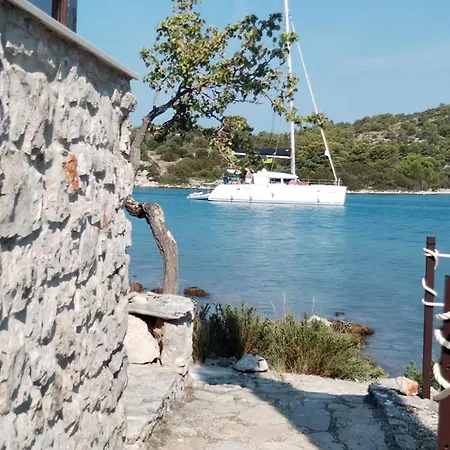 Sali, Dugi Otok & Telascica - Seafront House, Private Island Retreat Sali